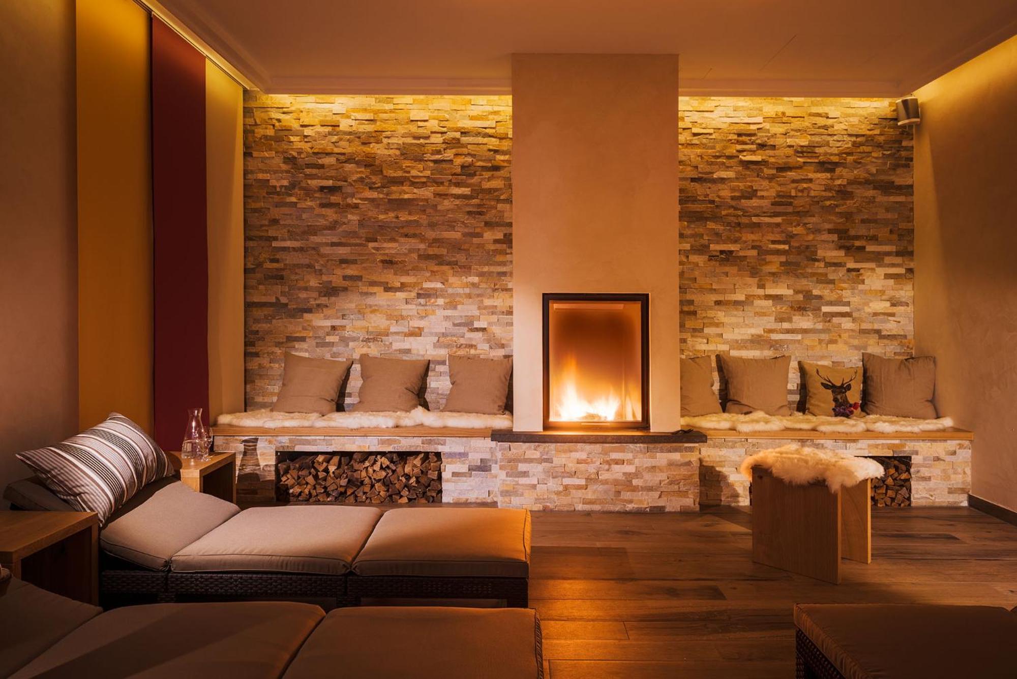 Hotel Reindahls Wilkendorf Bagian luar foto
